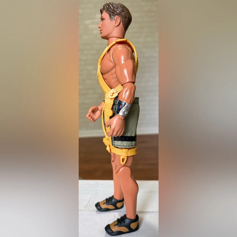 Max Steel Action Figure 2000 Mountain Climber 12” Doll Mattel vintage